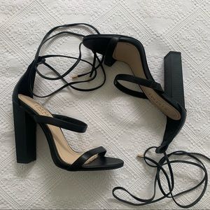 🖤SIMMI Classic Black Heel🖤